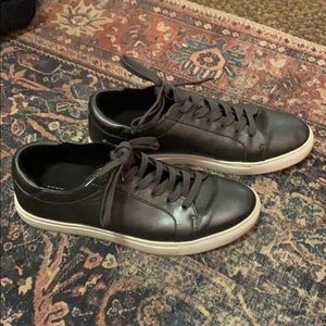 Kenneth Cole Sneakers